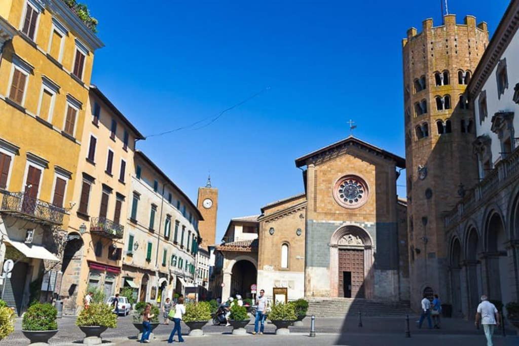 Appartement ...All'Archetto Di Sant'Andrea......Pieno Centro à Orvieto Extérieur photo